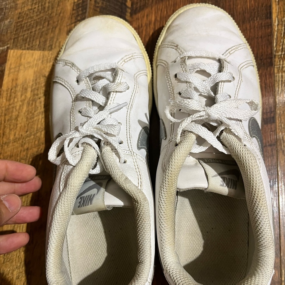 Nike Classic White and Silver Sneakers - Picture 4 of 6